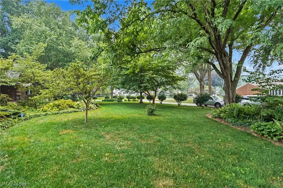 370 Kimberly Road, Akron, OH 44313 - #3