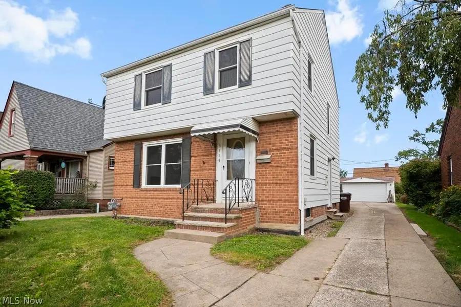 3114 North Avenue, Parma, OH 44134 - #2