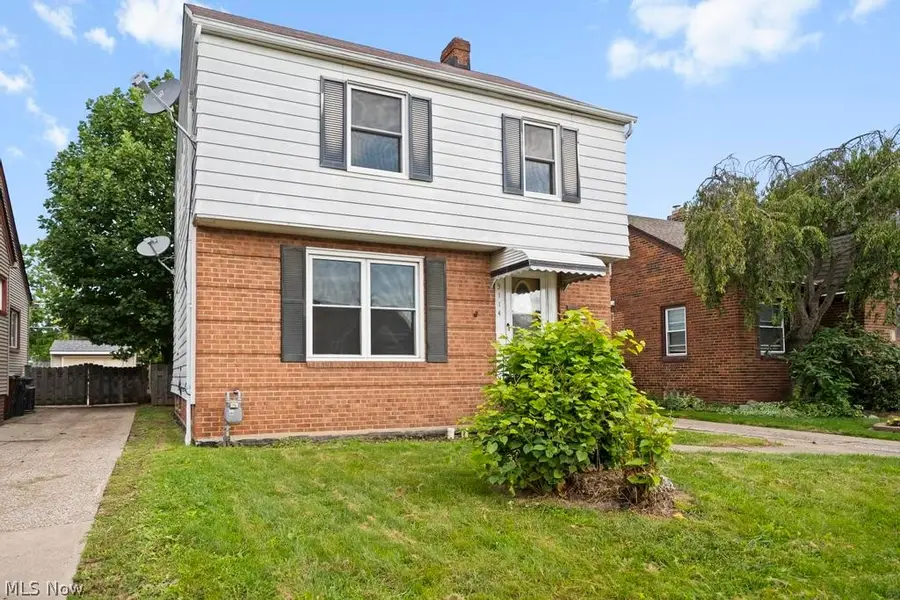 3114 North Avenue, Parma, OH 44134 - #3