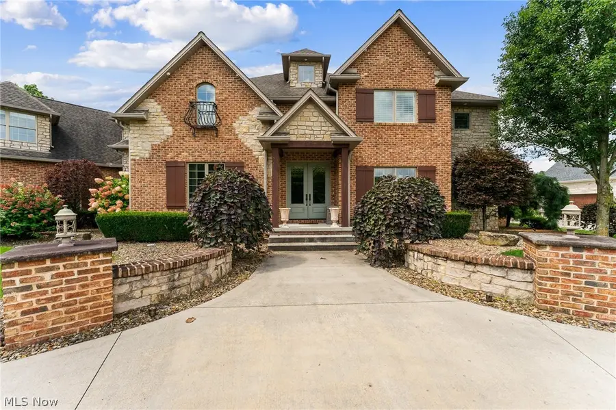 1555 Fox Den Court, Canfield, OH 44406 - #3