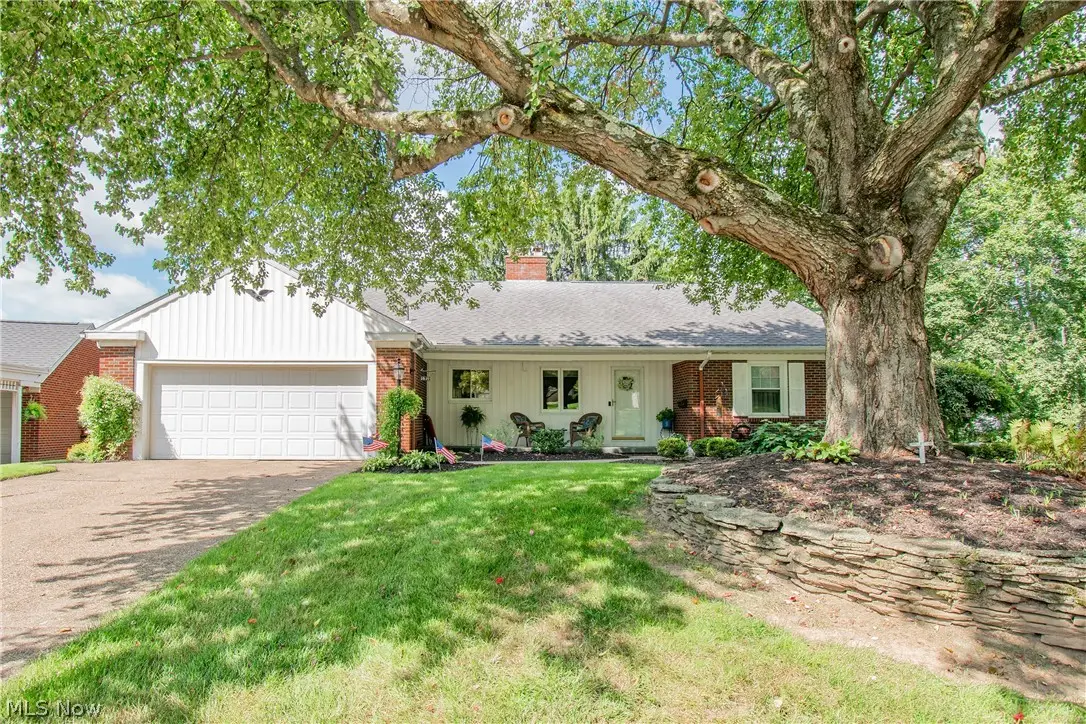 1639 Coventry Ne Road, Massillon, OH 44646 - #1