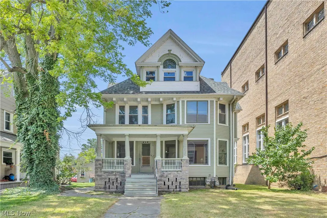 416 Washington Avenue, Lorain, OH 44052 - #1