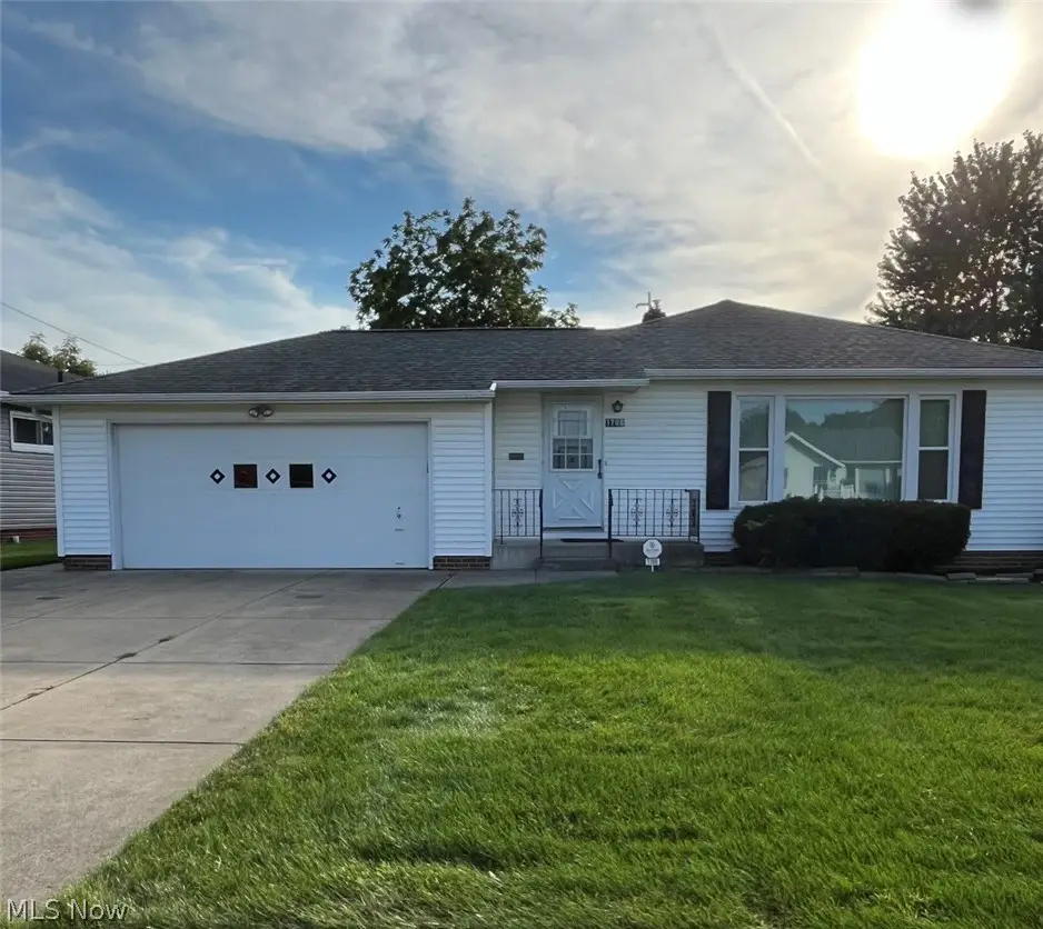 1708 Roselawn Road, Mayfield Heights, OH 44124 - #1