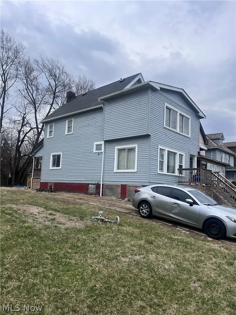 667 E 124th Street, Cleveland, OH 44108 - #2