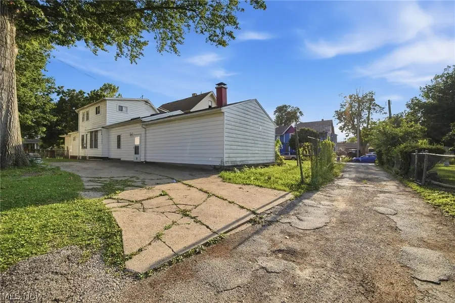 3622 Denison Avenue, Cleveland, OH 44109 - #2