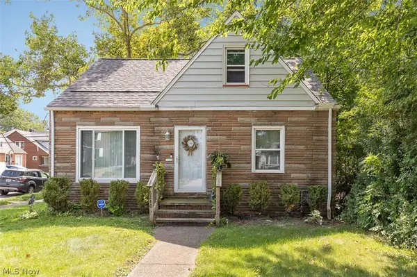 8240 Grand Division Avenue, Garfield Heights, OH 44125