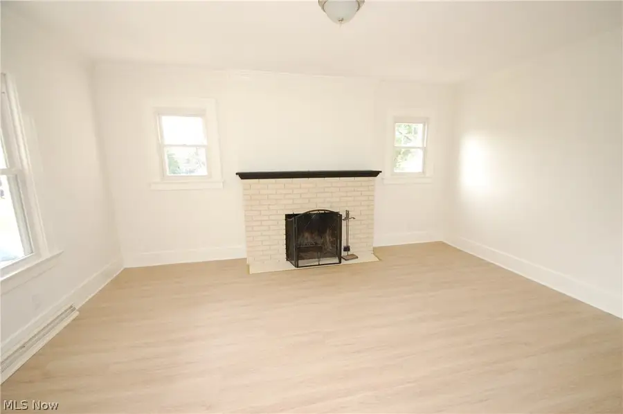 259 N Main Street, Poland, OH 44514 - #2