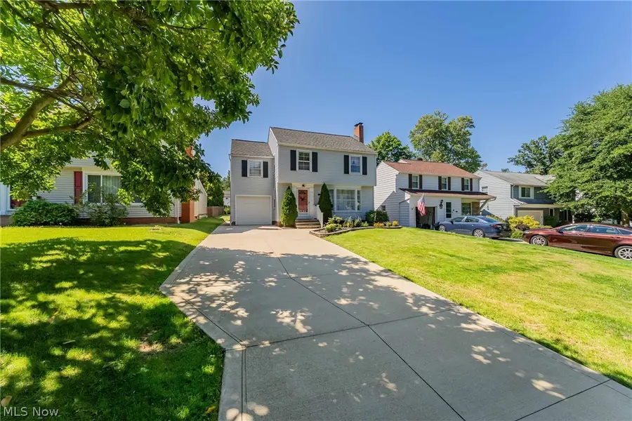 1164 Croyden Road, Lyndhurst, OH 44124 - #3