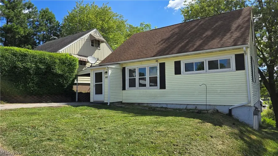 2412 Highland Avenue, Parkersburg, WV 26101 - #2