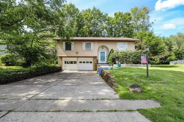 543 Brush Road, Ravenna, OH 44266
