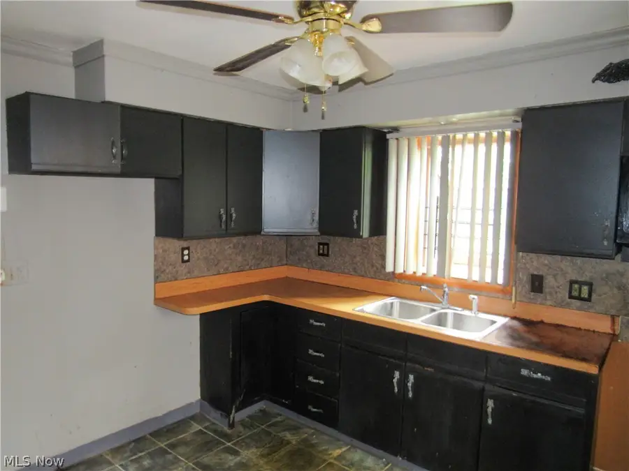 4067 E 187th Street, Cleveland, OH 44122 - #2