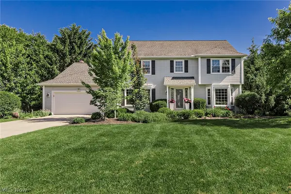 32905 Seneca Drive, Solon, OH 44139