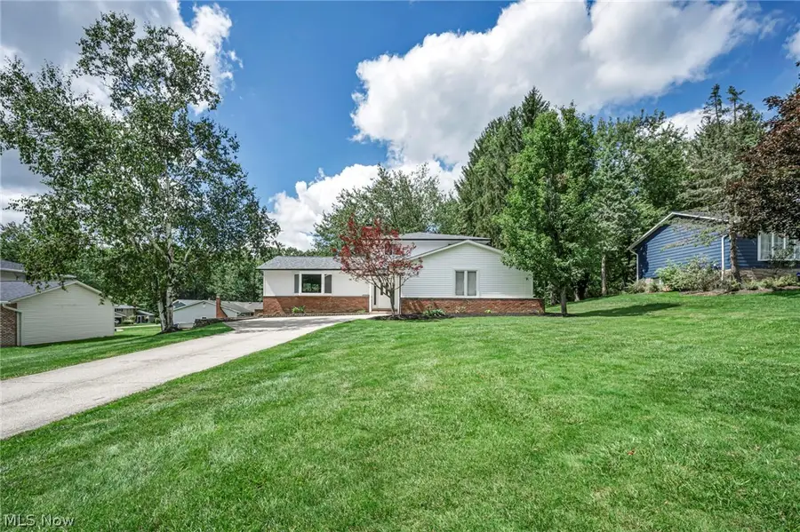5660 Elm Hill Drive, Solon, OH 44139 - #3