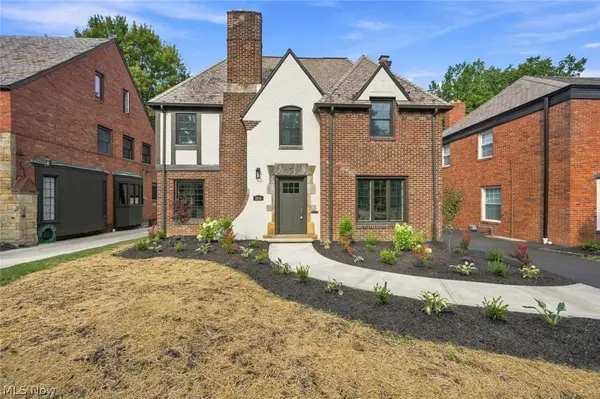 2606 Edgerton Road, University Heights, OH 44118