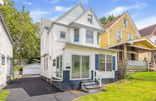3207 W 97th Street, Cleveland, OH 44102