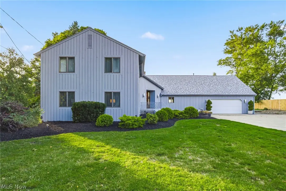 37725 Lake Shore Boulevard, Eastlake, OH 44095 - #1