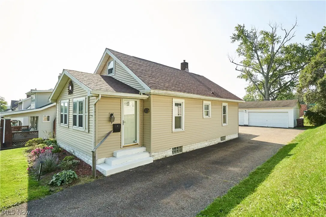 1622 31st Ne Street, Canton, OH 44714 - #1