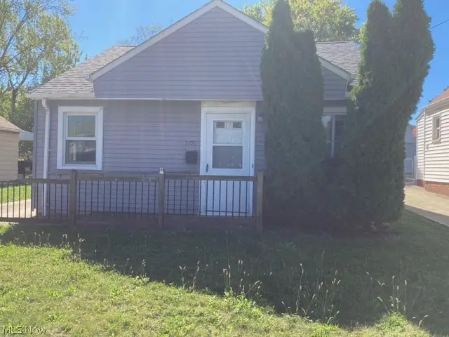 5721 Flowerdale Avenue, Cleveland, OH 44144 - #1