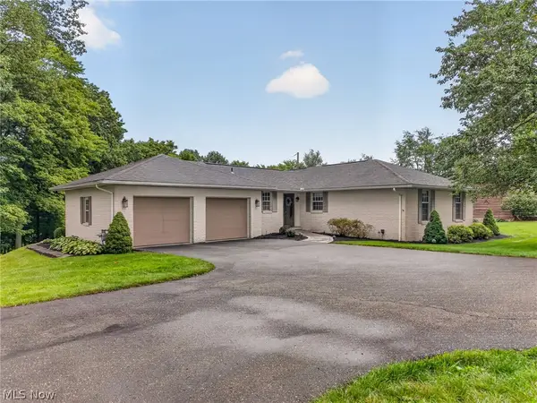 8537 Central Nw Road, Strasburg, OH 44680