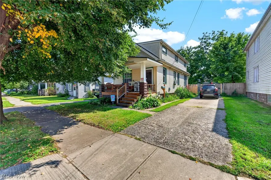 3525 W 49th Street, Cleveland, OH 44102 - #2