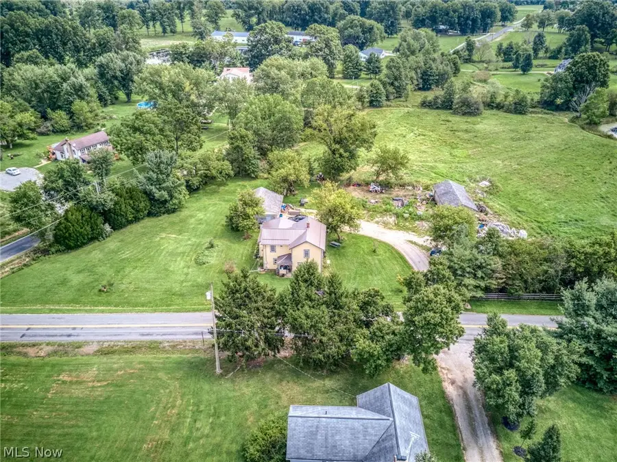 3746 Mcclintocksburg Road, Diamond, OH 44412 - #3