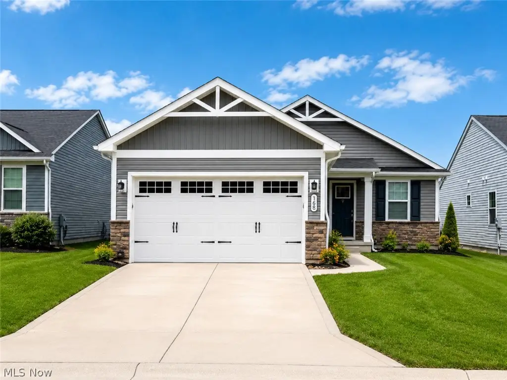 168 Eagle Circle, Amherst, OH 44001 - #1