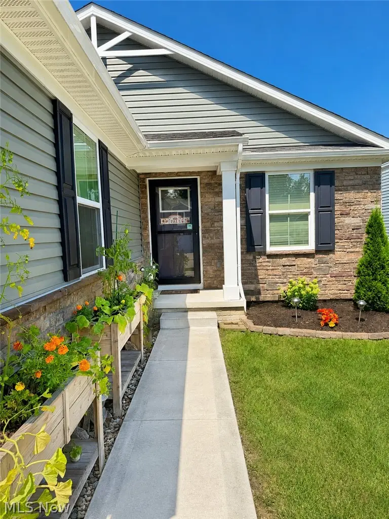 168 Eagle Circle, Amherst, OH 44001 - #3