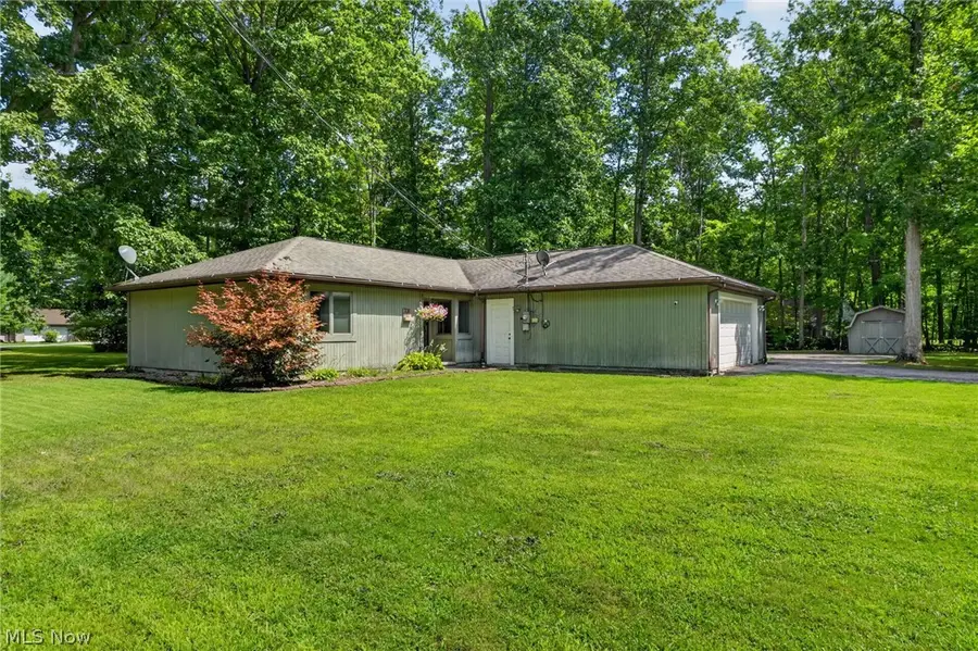 731 Lark Court, Rock Creek, OH 44084 - #2