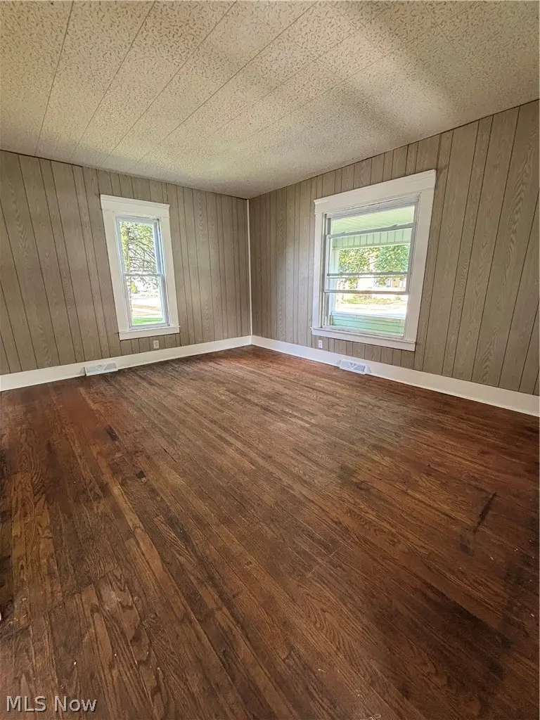 1210 Cottage Street, Ashland, OH 44805 - #3