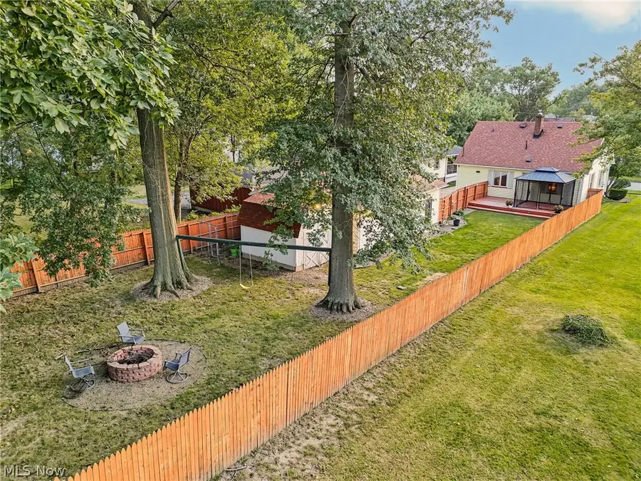 375 Bonnie Brae Se Avenue, Warren, OH 44484 - #2