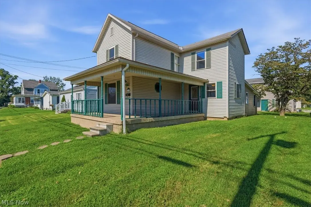 419 Poplar Avenue, Williamstown, WV 26187 - #1