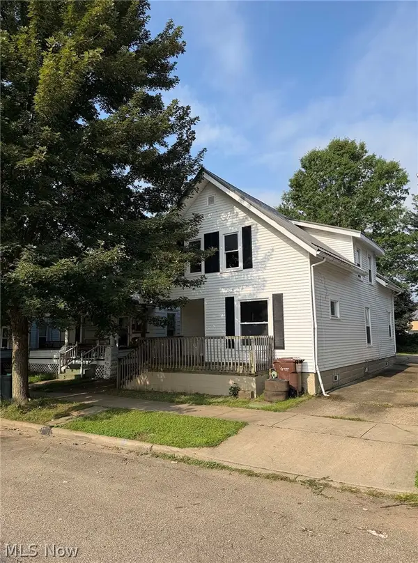 140 4th Ne Street, New Philadelphia, OH 44663