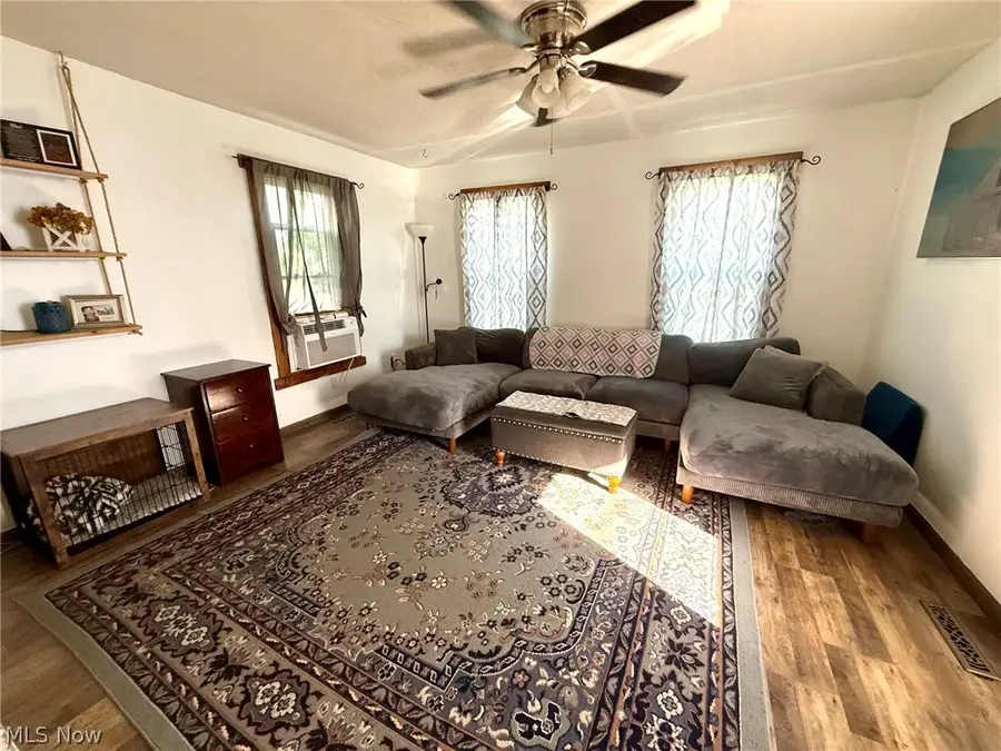 809 Warren Street, Marietta, OH 45750 - #3