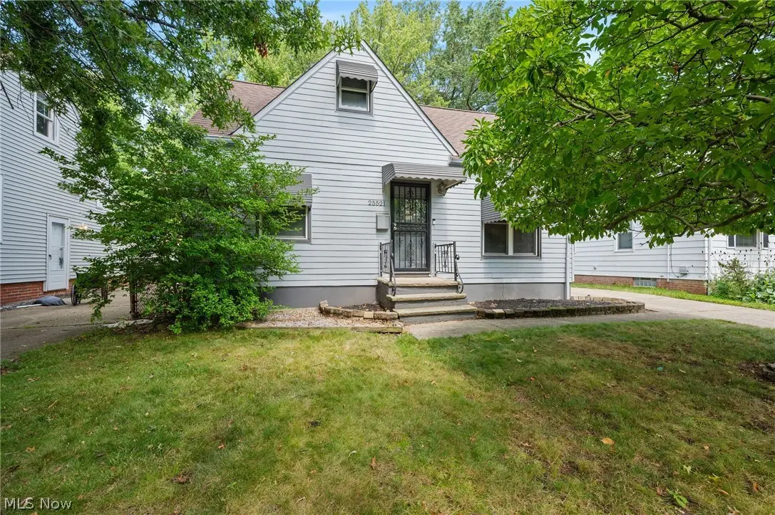 25521 Zeman Avenue, Euclid, OH 44132 - #1