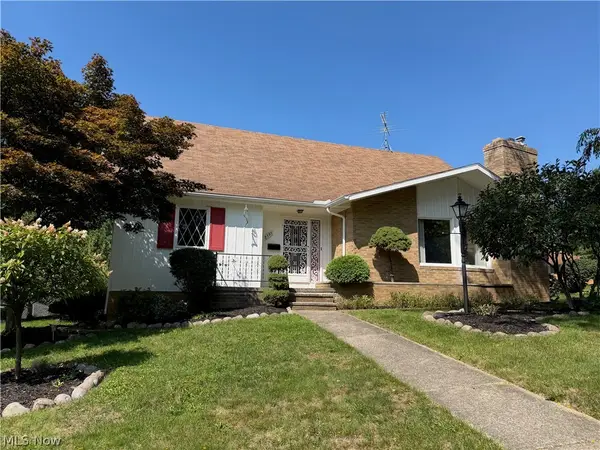8595 Band Drive, Garfield Heights, OH 44125