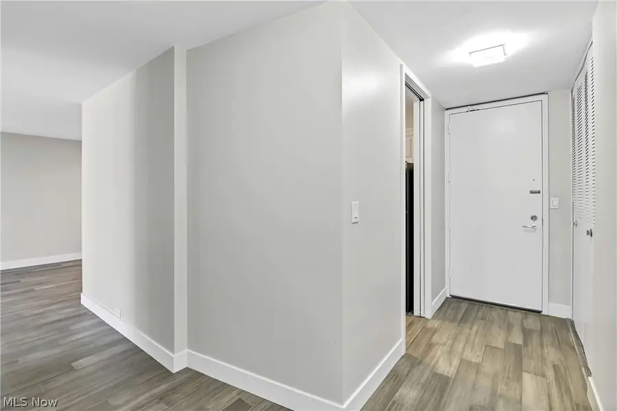 12700 Lake Avenue #1301, Lakewood, OH 44107 - #2