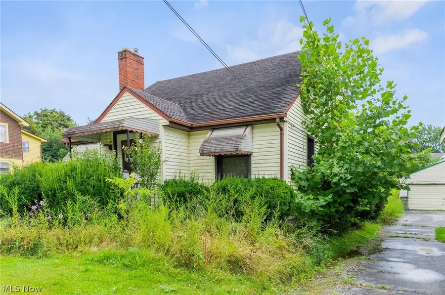 351 E Avondale Avenue, Youngstown, OH 44507 - #2