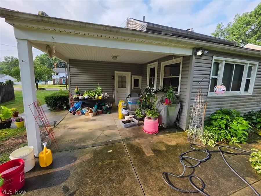 1785 Kingsley Avenue, Akron, OH 44313 - #2