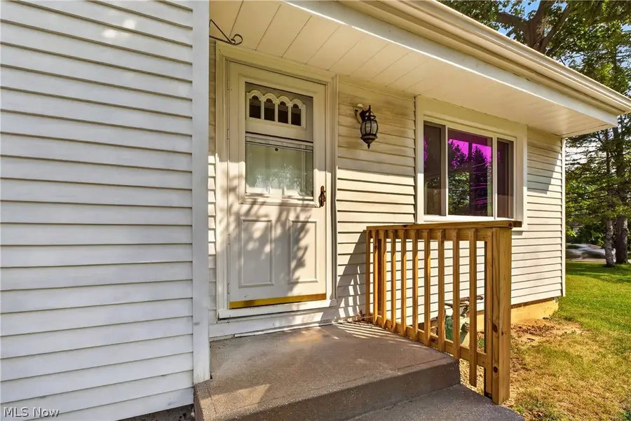 11828 Albion Road, North Royalton, OH 44133 - #2