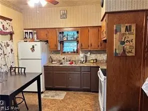 3798 W 38th Street, Cleveland, OH 44109 - #3