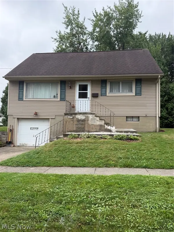 2424 Cooledge Avenue, Akron, OH 44305