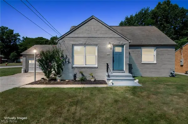 6004 Twin Lakes Drive, Parma, OH 44129