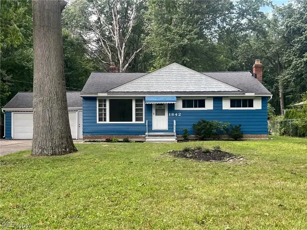 1842 Columbia Road, Westlake, OH 44145