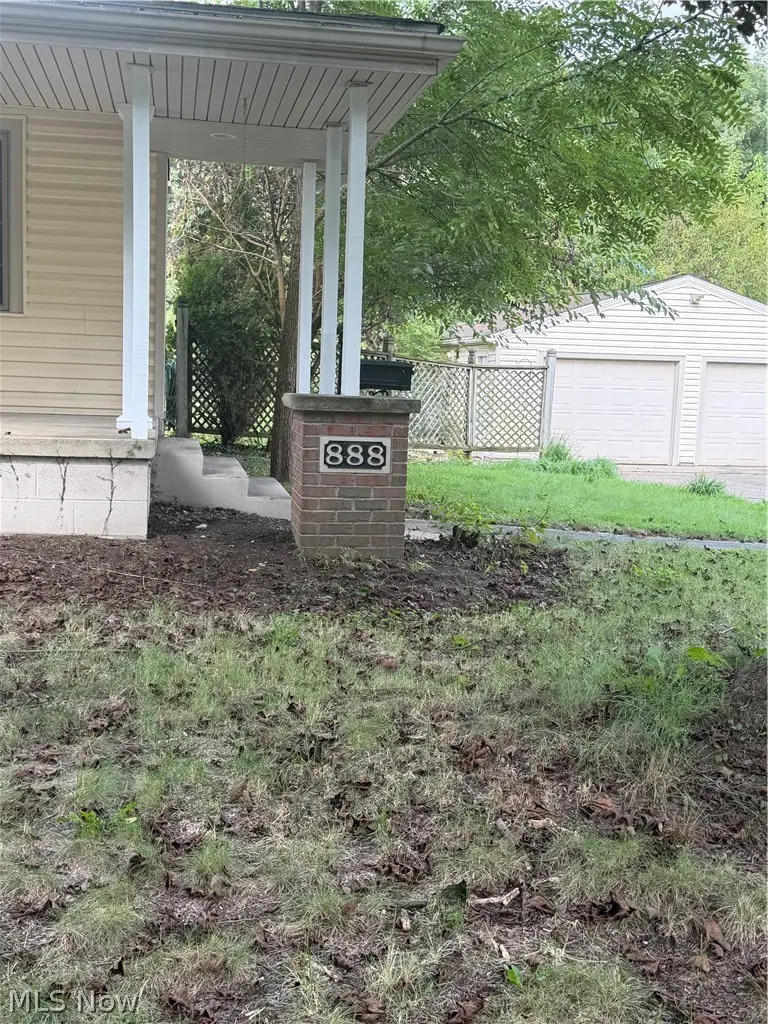 888 Danmead Avenue, Akron, OH 44305 - #2