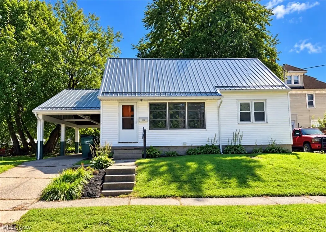 321 Elm Street, Coshocton, OH 43812 - #1