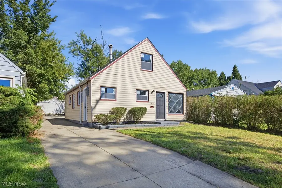 4469 E 154th Street, Cleveland, OH 44128 - #3