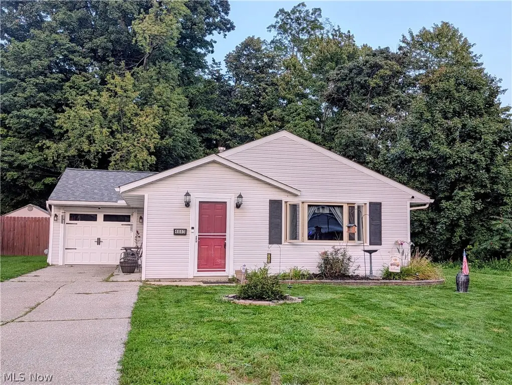 4885 Robinwood Drive, Mentor, OH 44060 - #1