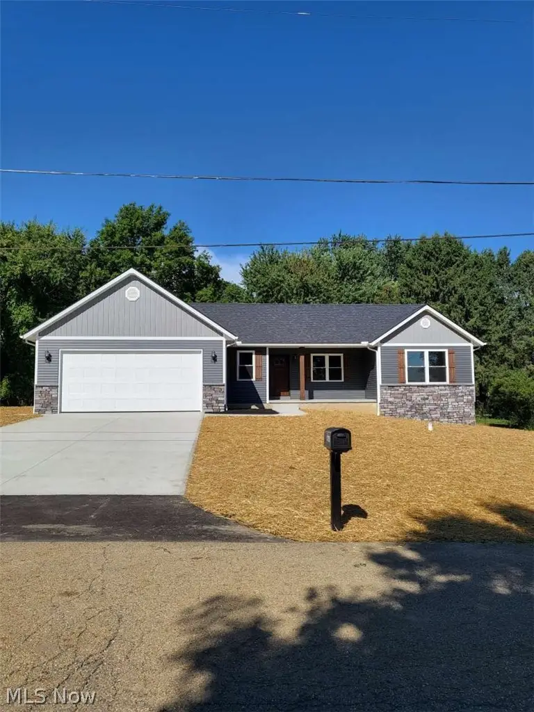 1175 Cyril Sw Avenue, Massillon, OH 44647 - #1