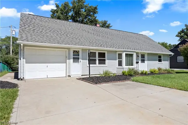 4885 Oster Road, Sheffield Lake, OH 44054