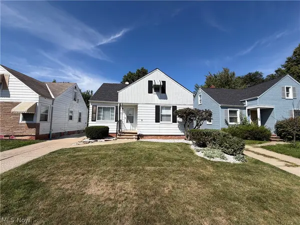 12421 Willard Avenue, Garfield Heights, OH 44125